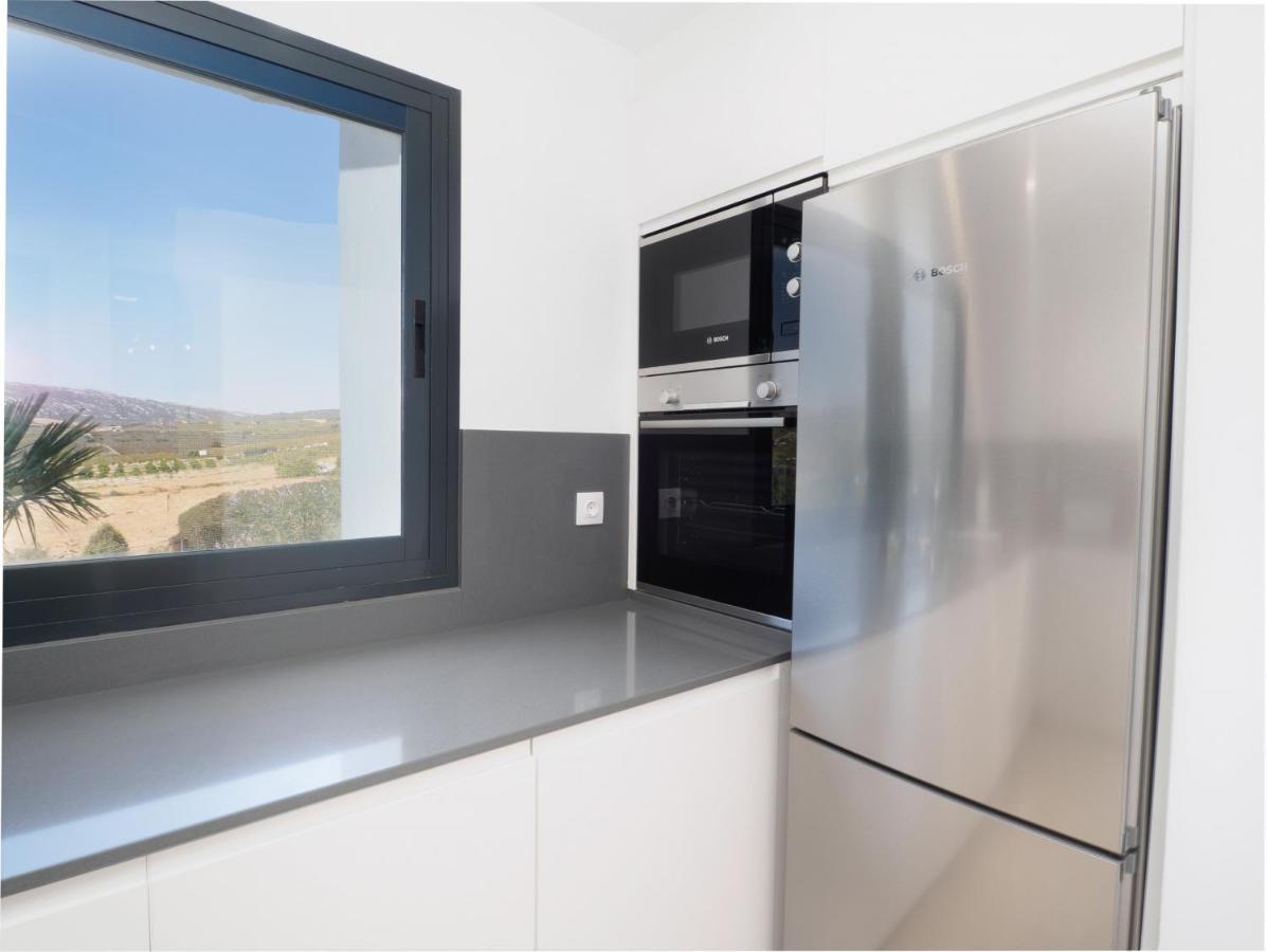 2306 - Brand New Apt, Walking Distance To Beach! Casares Luaran gambar